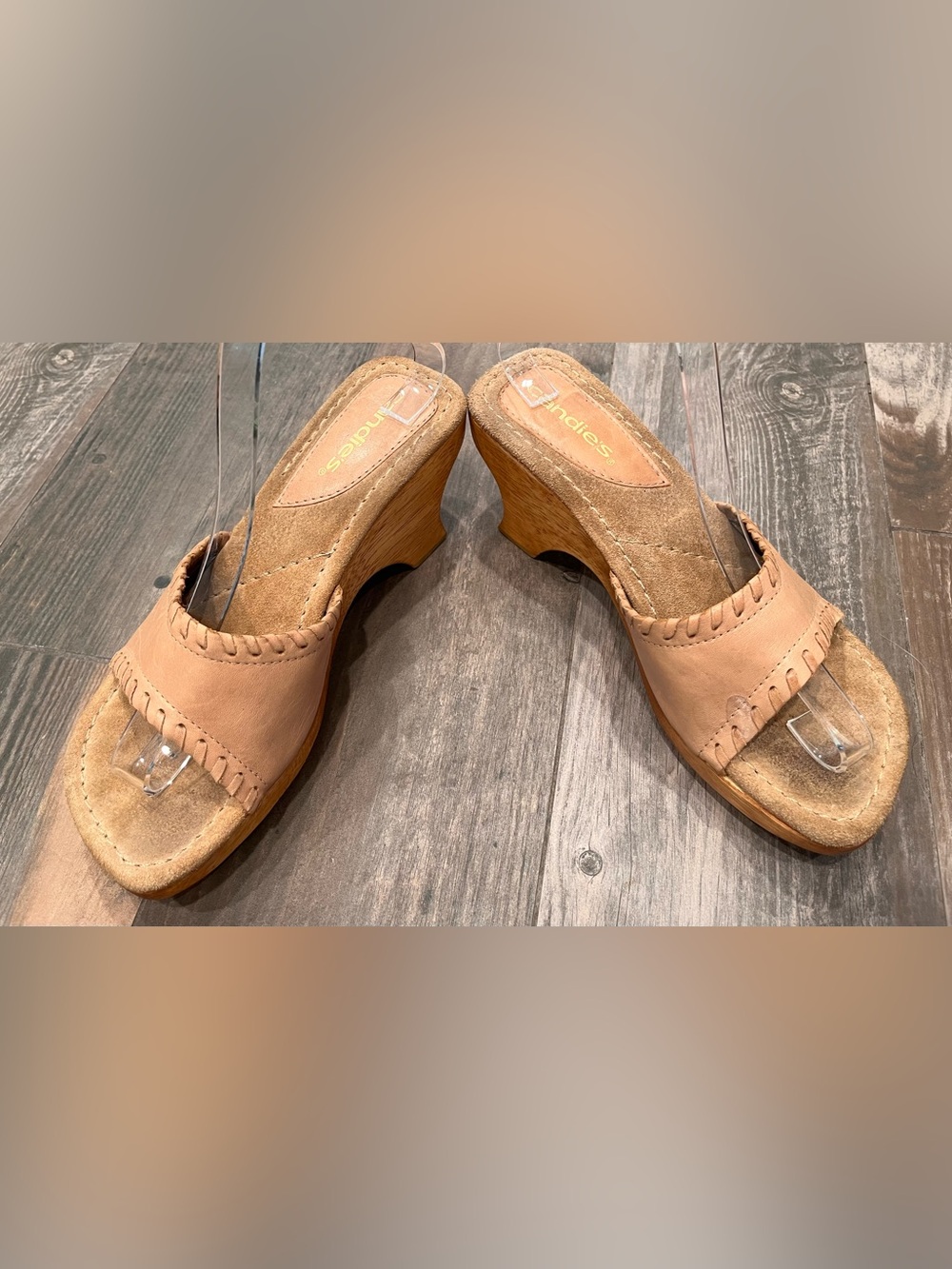 Vintage Candie’s Wood Sculptured Platform Sandals 70-80’s Chunky Heel Clogs Sz 8 - Picture 2 of 6